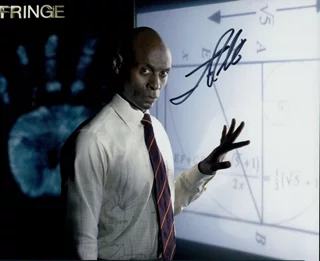 Lance Reddick autograph