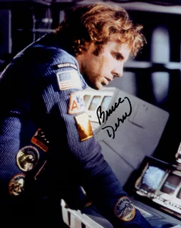 Bruce Dern autograph