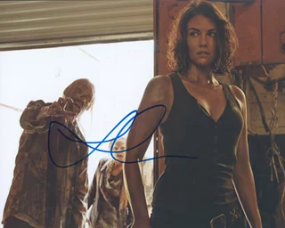 Lauren Cohan autograph