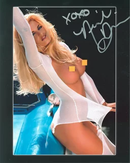 Neriah Davis autograph