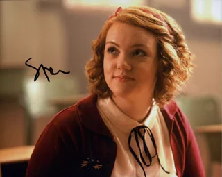 Shannon Purser autograph