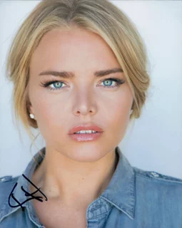 Kiersten Hall autograph
