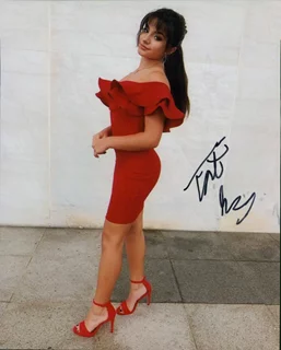 Tatiana McQuay autograph