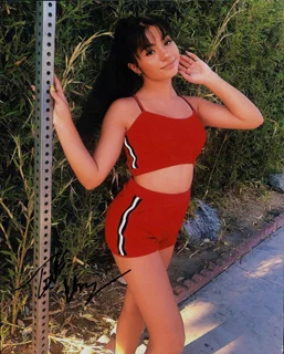 Tatiana McQuay autograph