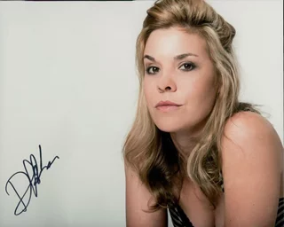 Dana Pacheco autograph