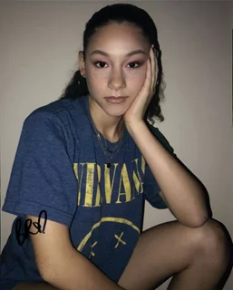 Breana Raquel autograph