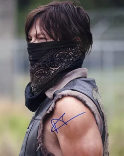 Norman Reedus autograph