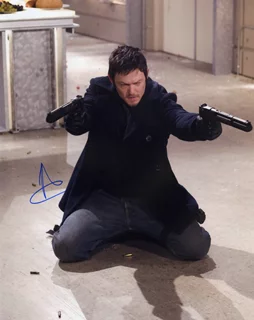 Norman Reedus autograph