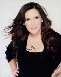 Angelica Vale autograph