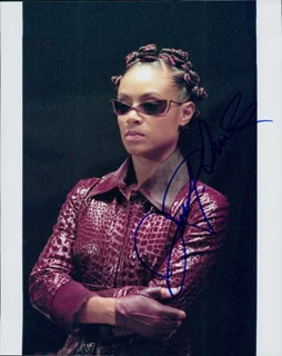 Jada Pinkett Smith autograph