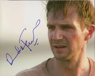 Ralph Fiennes autograph