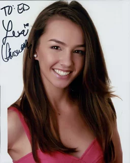 Lexi Ainsworth autograph