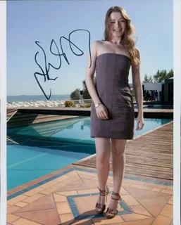 Sarah Bolger autograph