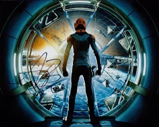 Asa Butterfield autograph