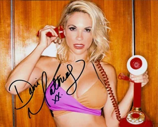 Dani Mathers autograph