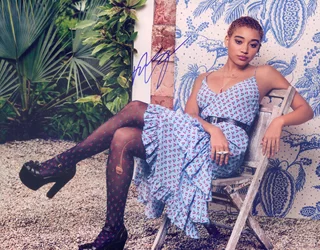 Amandla  Stenberg autograph
