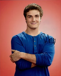 Beau Mirchoff autograph