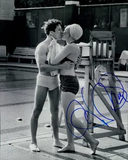 Cathy Moriarty autograph