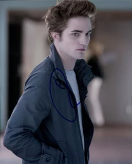 Robert Pattinson autograph
