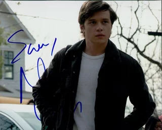 Nick Robinson autograph