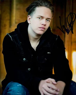 Valter Skarsgard autograph