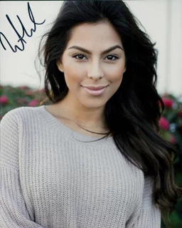 Nathalia Castellon autograph