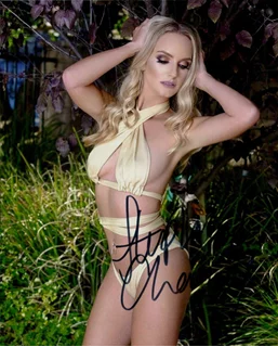 Stephanie Chaney autograph