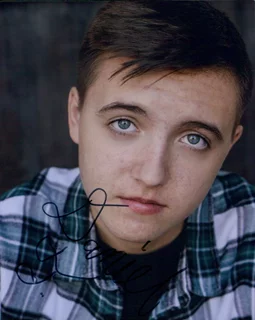 Daniel Thornton autograph