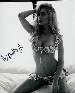 Shelby James autograph