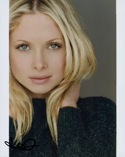 Malea Rose autograph