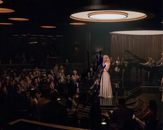 Vanessa Kirby autograph