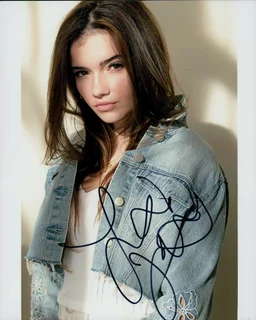 Alexis Jayde Burnett autograph