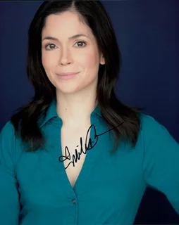 Nikki Coble autograph