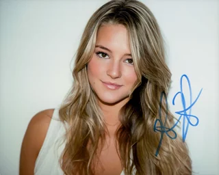 Hassie Harrison autograph