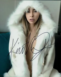 Kaitlin Jochimsen autograph