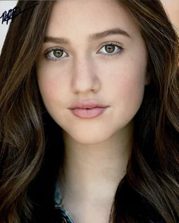 Pilot Paisley-Rose autograph