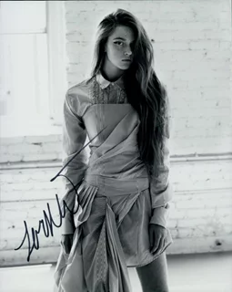 Larsen Thompson autograph