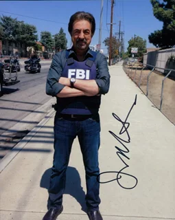 Joe Mantegna autograph