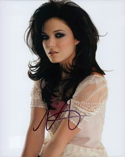 Mandy Moore autograph
