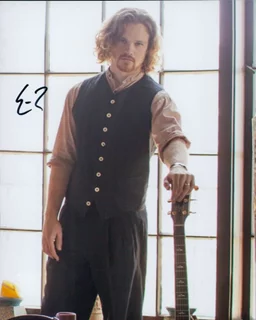 Chase Bell autograph