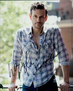 Wayne Wilcox autograph