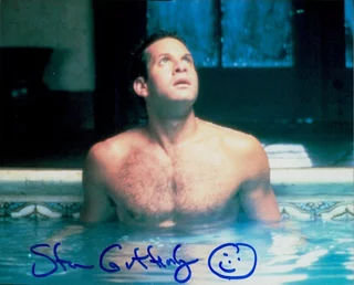 Steve Guttenberg autograph
