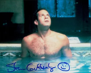 Steve Guttenberg autograph
