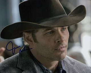 James Marsden autograph