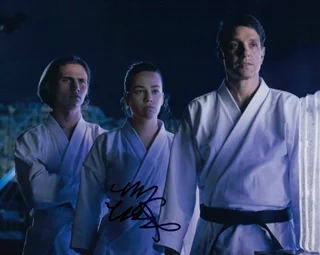 Mary Mouser autograph