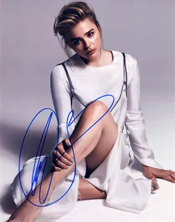Chloe Moretz autograph