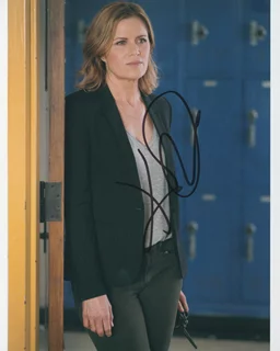 Kim Dickens autograph