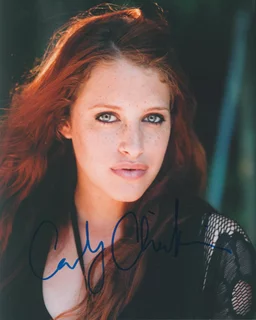 Carly Chaikin autograph