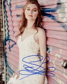 Serena Laurel autograph