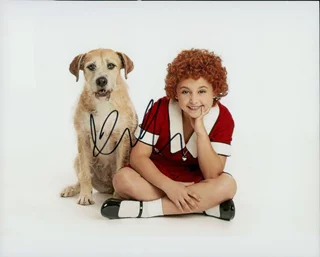 Issie Swickle autograph